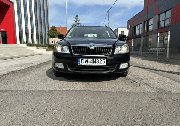 Skoda Octavia cena 27000 przebieg: 272000, rok produkcji 2012 z Wrocław małe 79